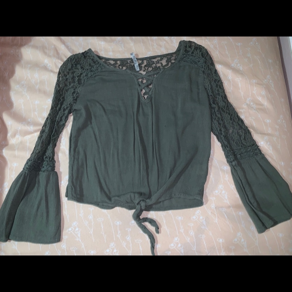 Olive green flowy longsleeve